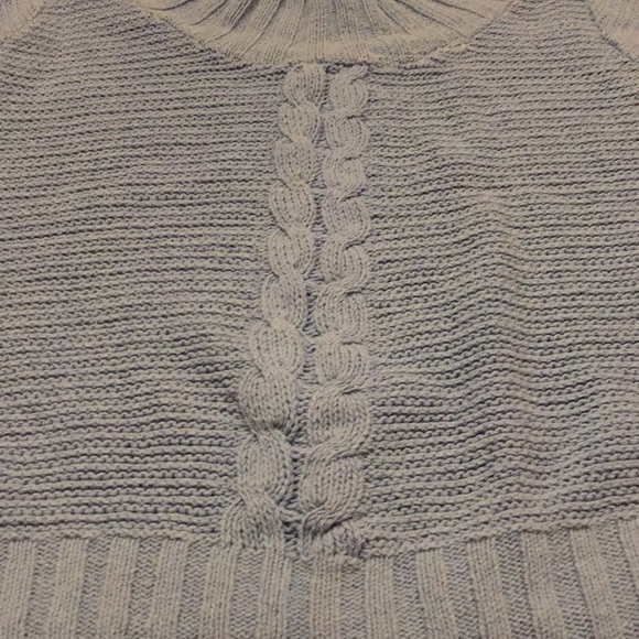 Cropped sweater- off the shoulder-size small - Picture 5 of 8
